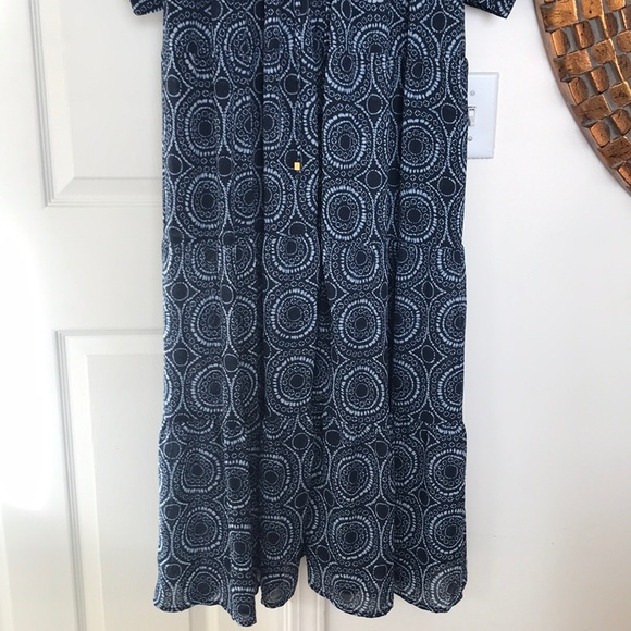 Long Sleeved Maxi Dress - Picture 4 of 6